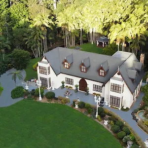Mt Tamborine Stonehaven Manor Guest house